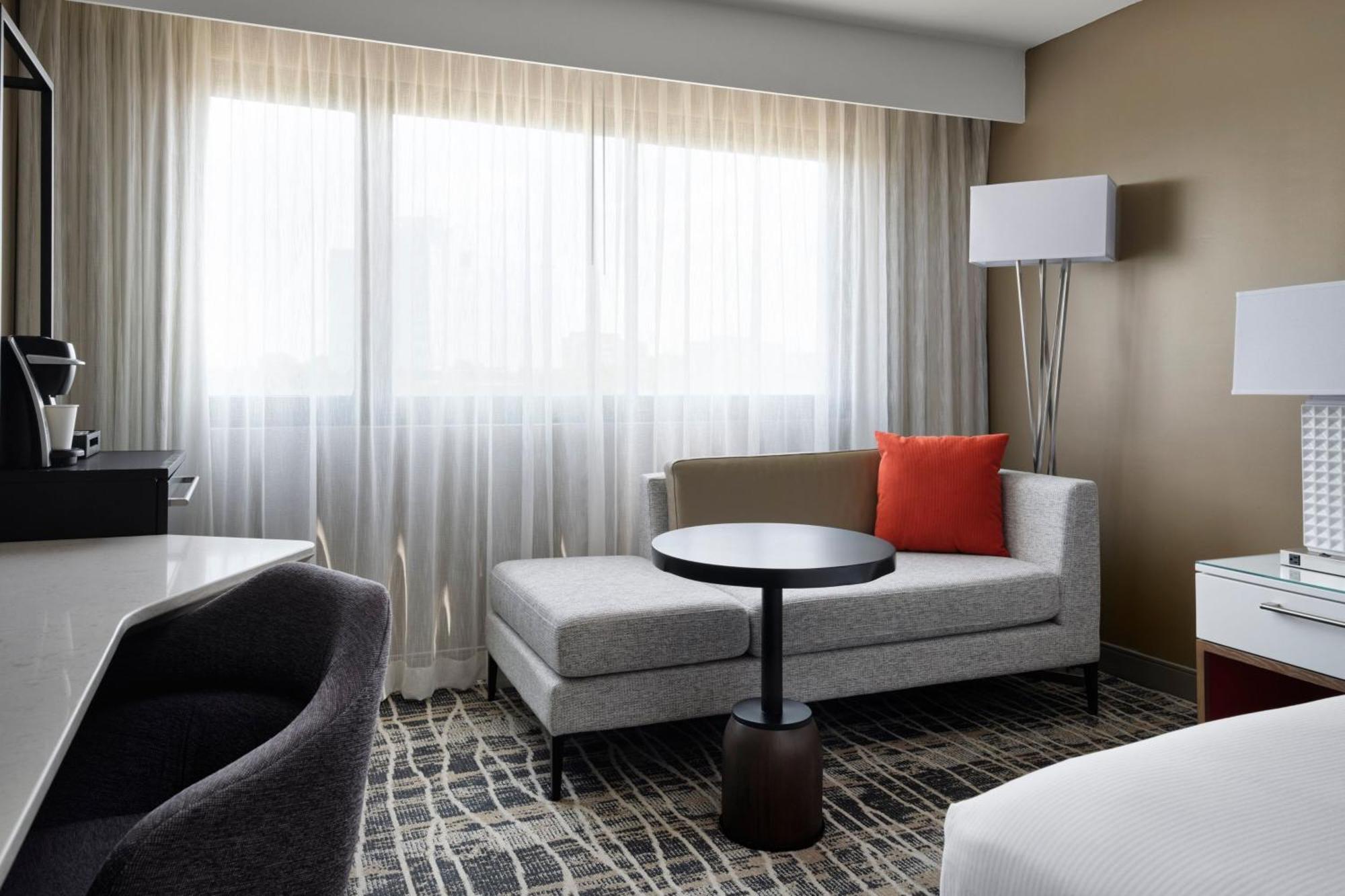 Nashville Airport Marriott Exterior foto